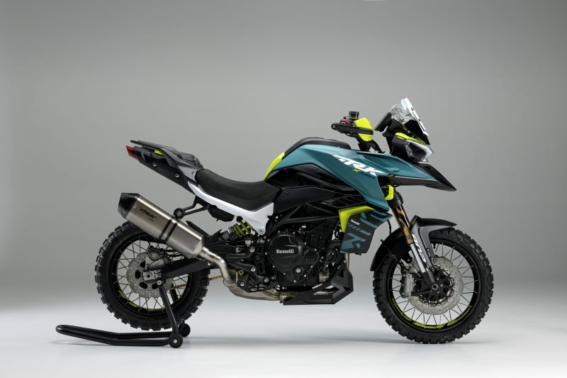 Benelli TRK 902 X