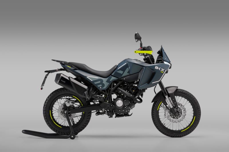 Benelli BKX 125